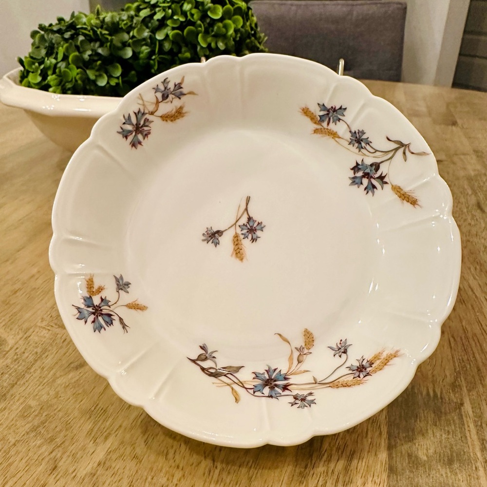 Set of 4 Haviland Limoges Blue Cornflower Schleiger 73 Bowls